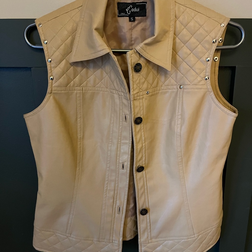 Women's Beige Quilted Vest